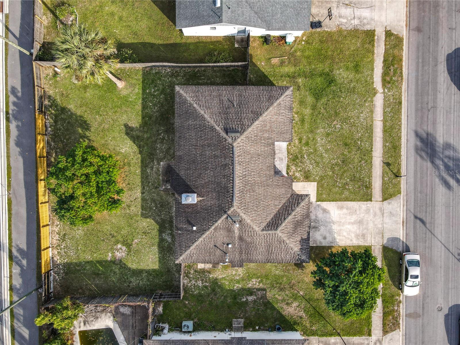 Image 35 of 43 For 1051 Alameda Drive