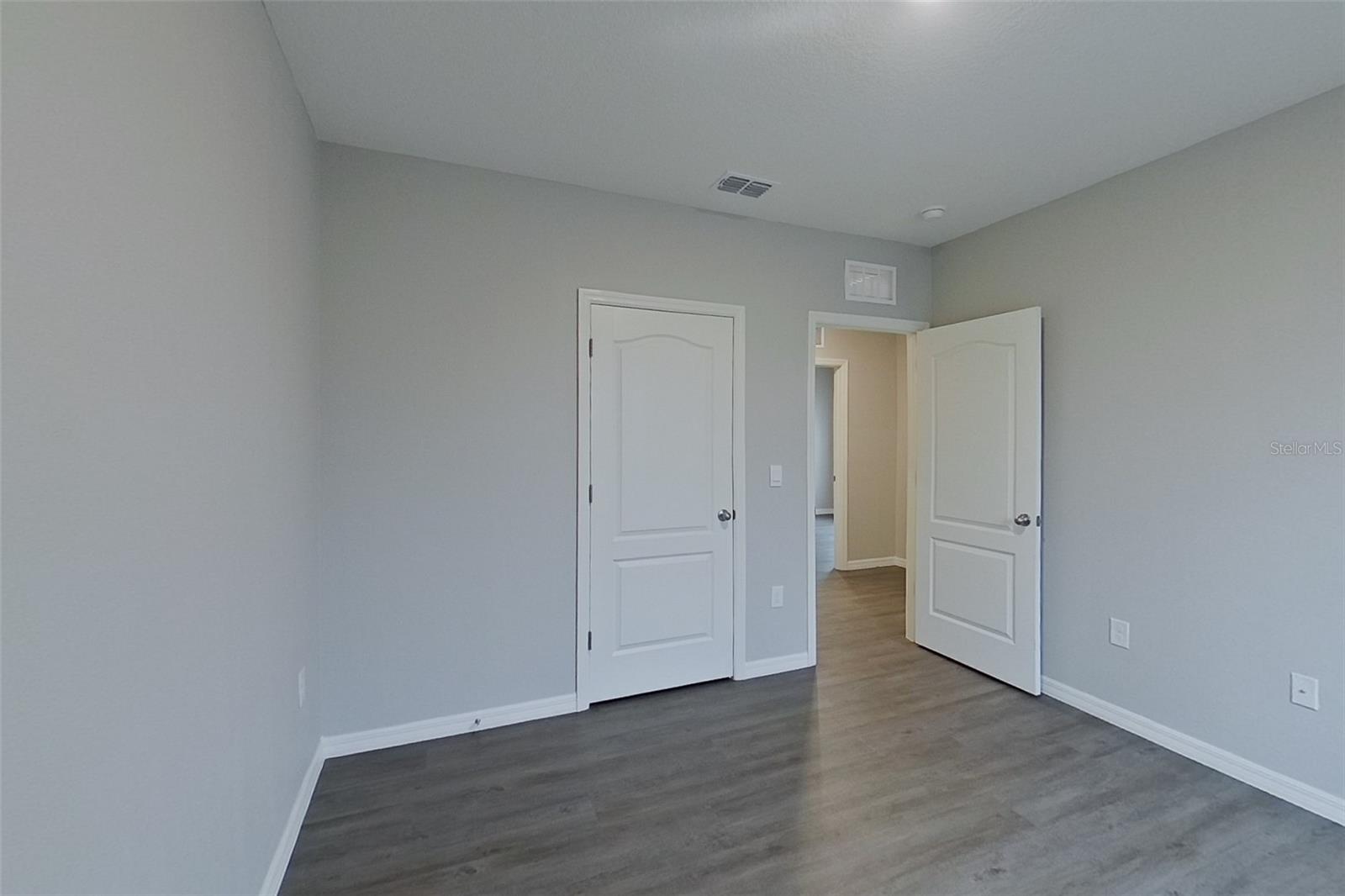 Image 14 of 20 For 32037 Katelin Circle