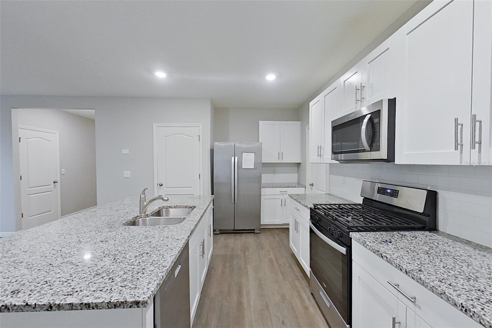 Image 5 of 20 For 32037 Katelin Circle