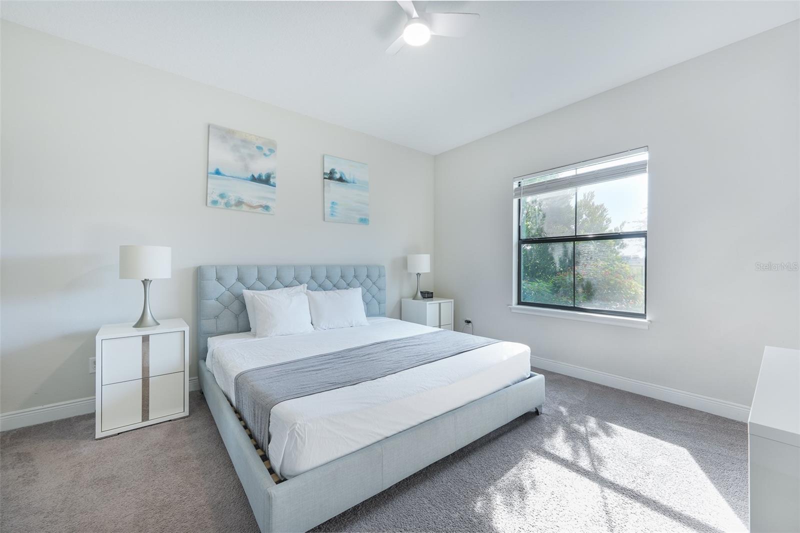 Image 12 of 43 For 207 Macaulays Cove