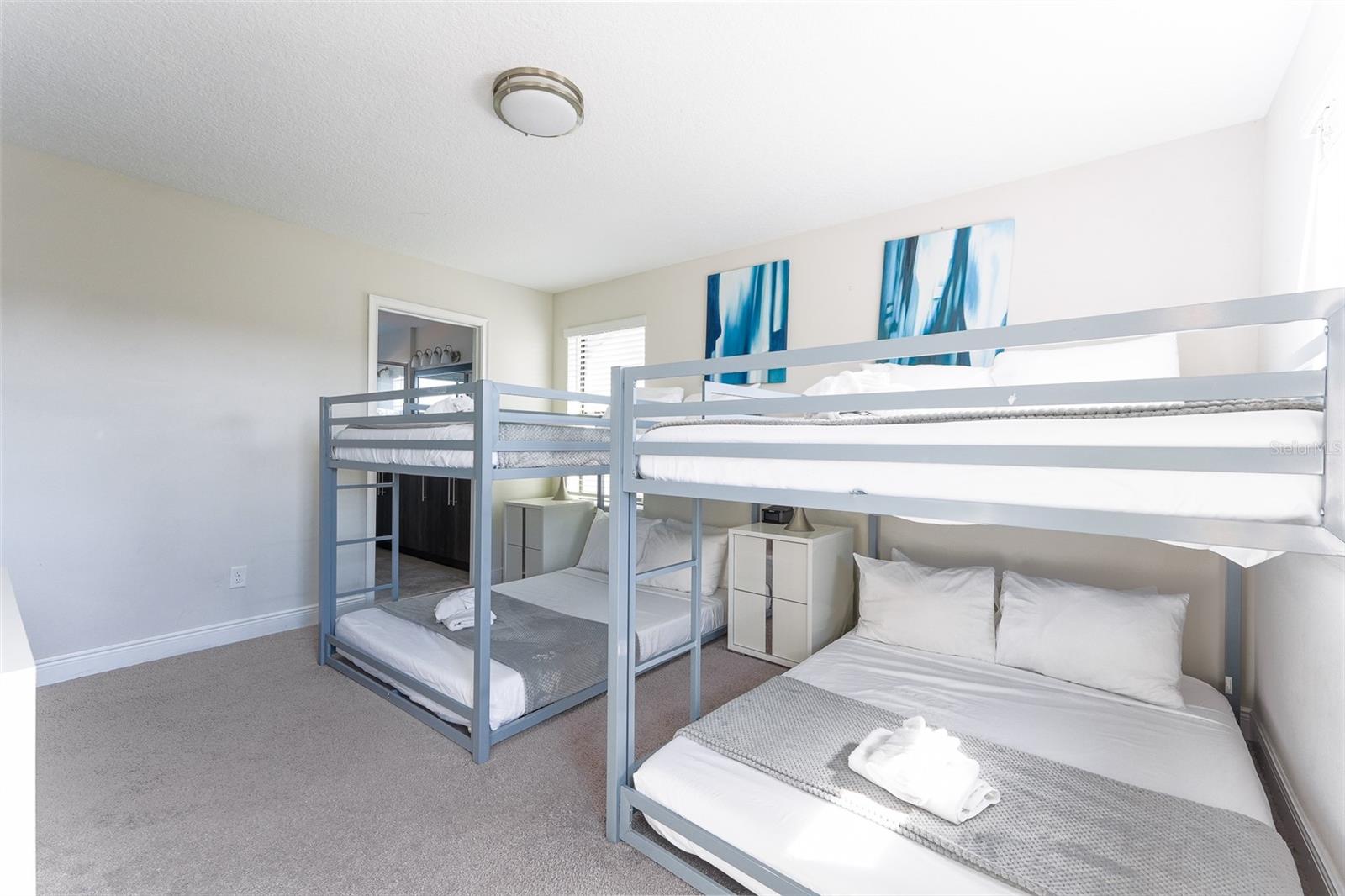 Image 15 of 43 For 207 Macaulays Cove