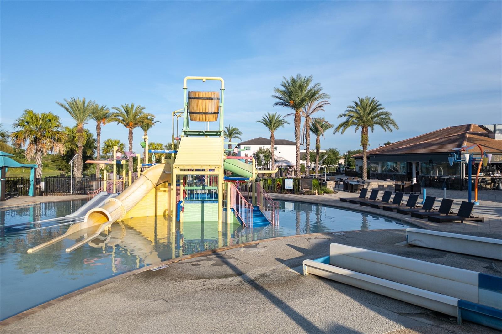 Image 33 of 43 For 207 Macaulays Cove