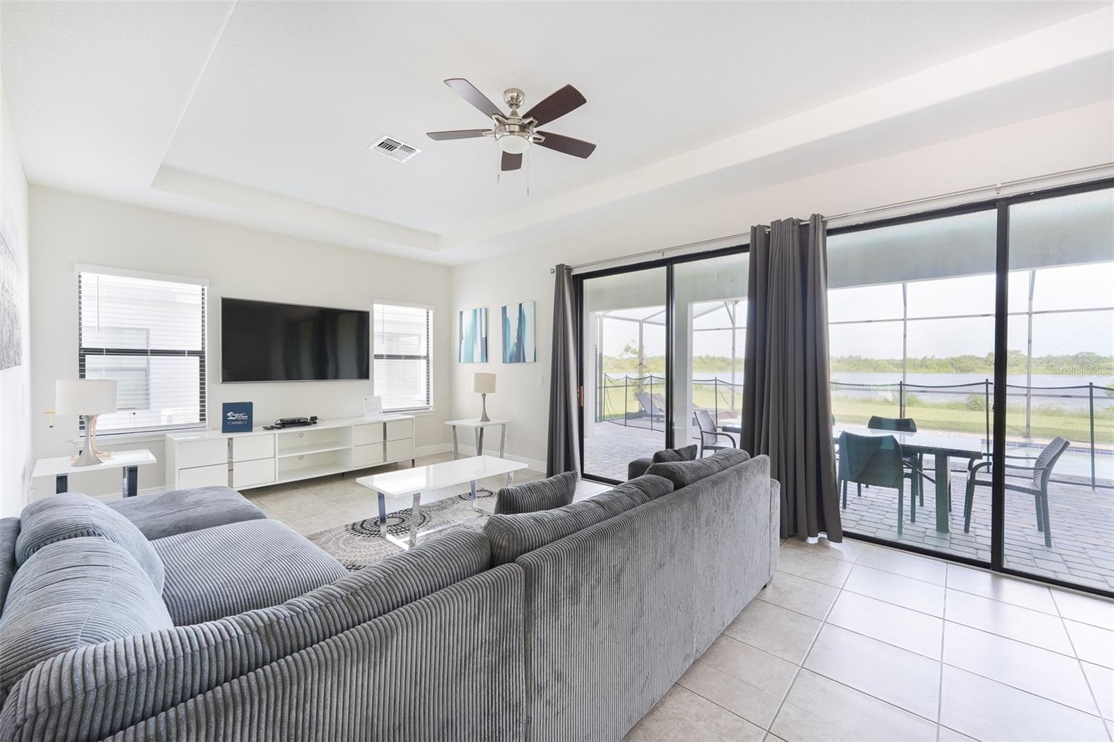 Image 9 of 43 For 207 Macaulays Cove