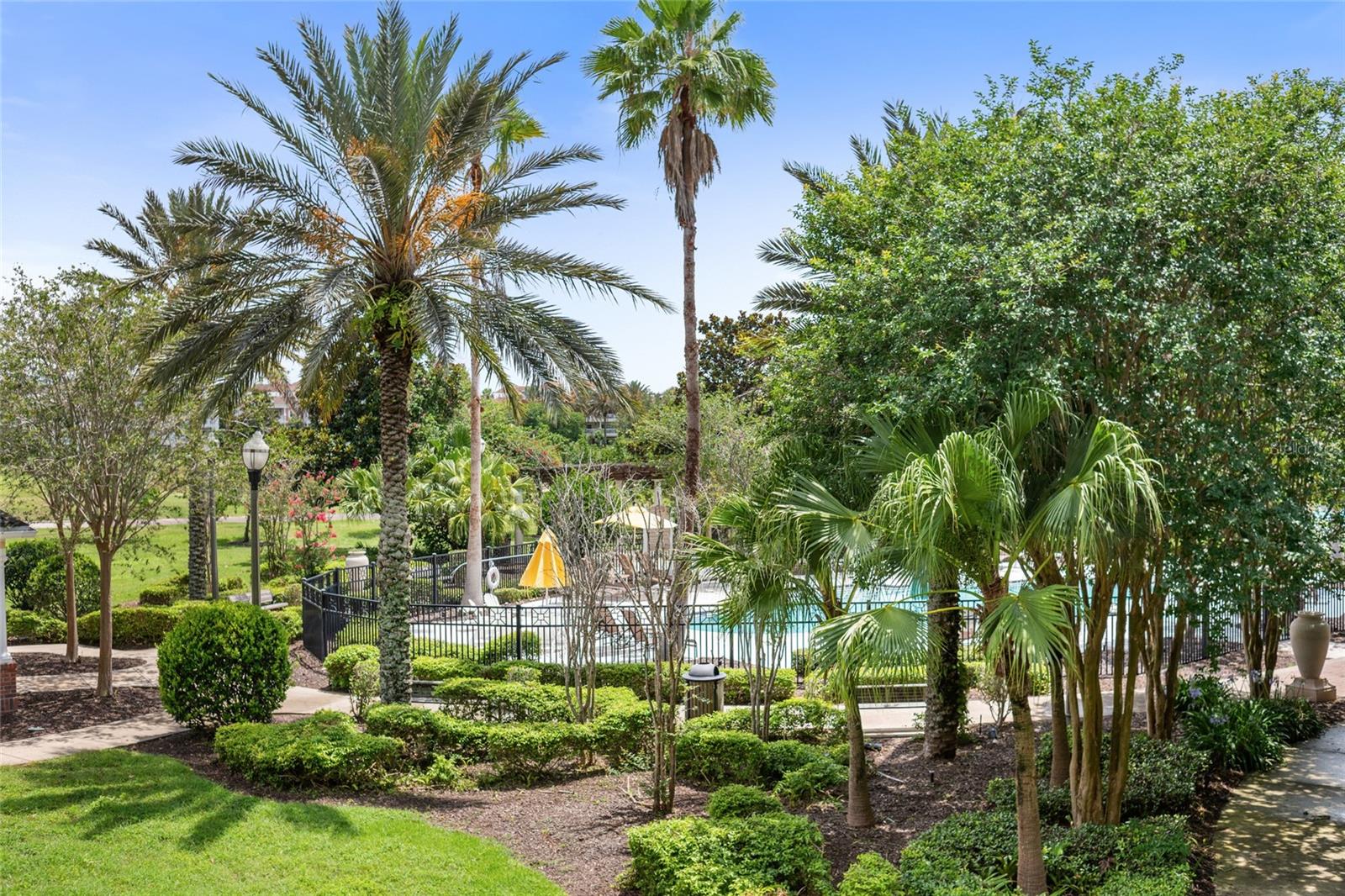 Image 26 of 39 For 7600 Sandy Ridge Drive 204