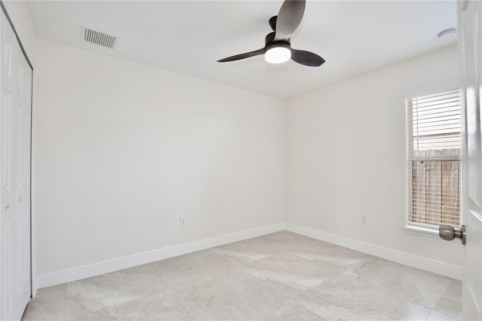 Image 15 of 25 For 1907 Barco Court