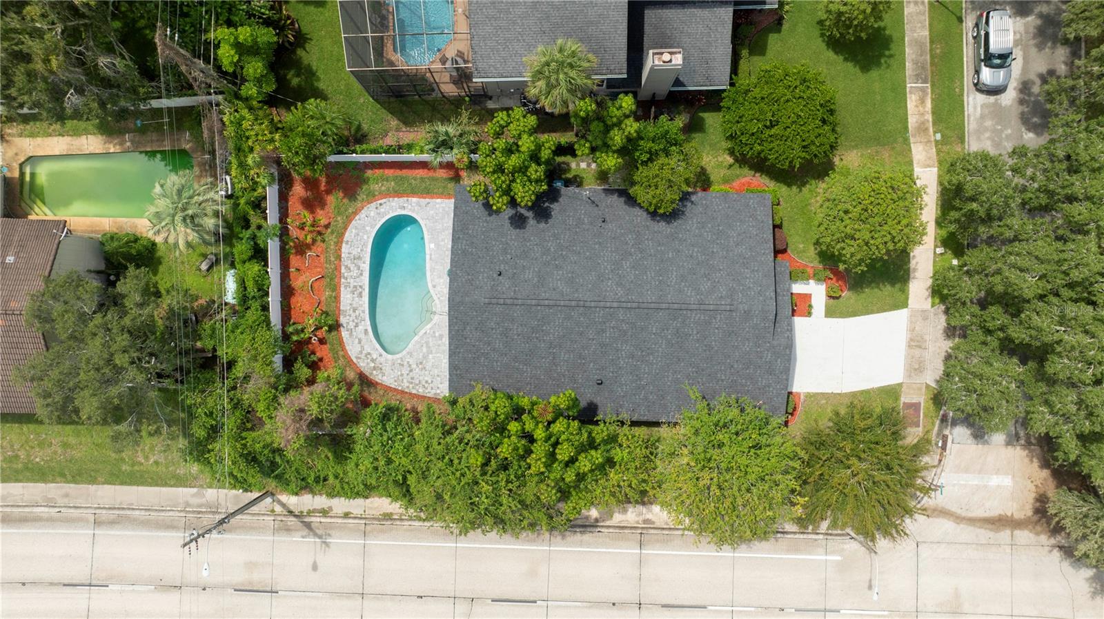 Image 6 of 64 For 1124 Munster Street