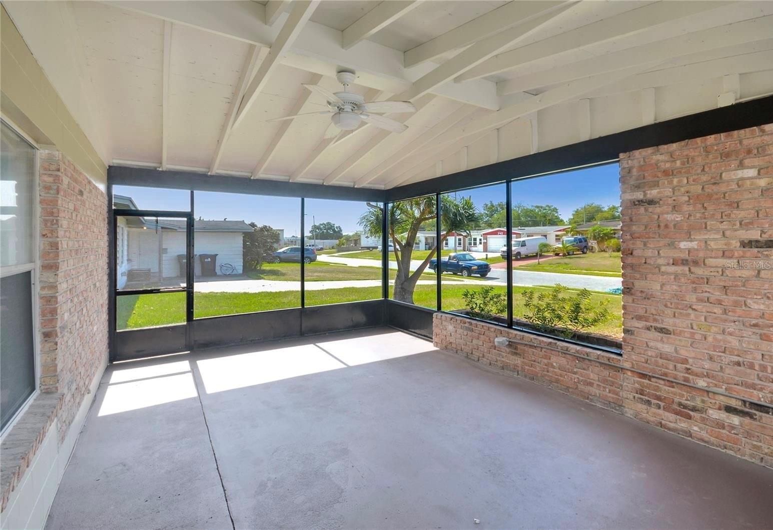 Image 2 of 20 For 757 Evangeline Avenue