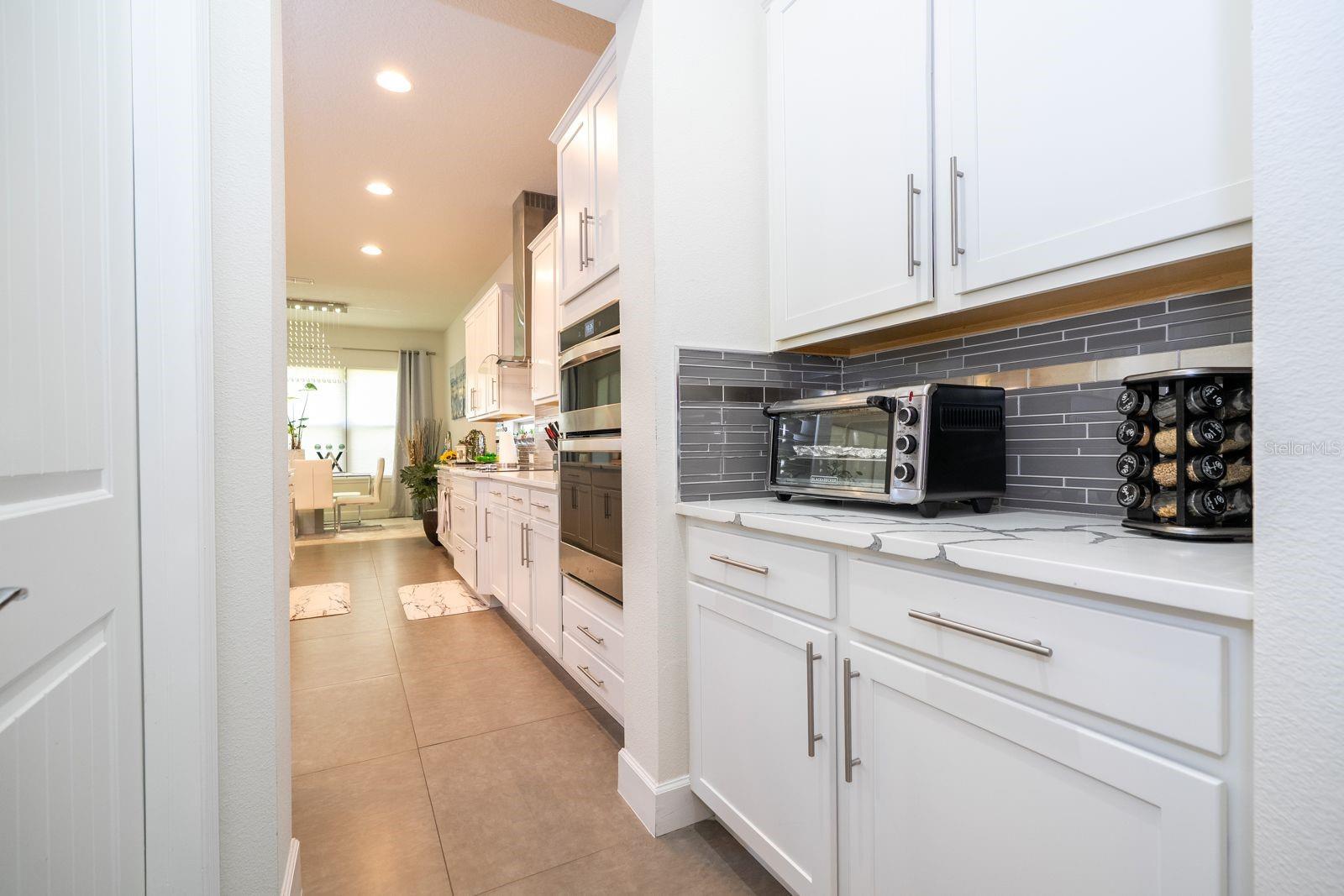 Image 20 of 91 For 9331 Royal Estates Boulevard