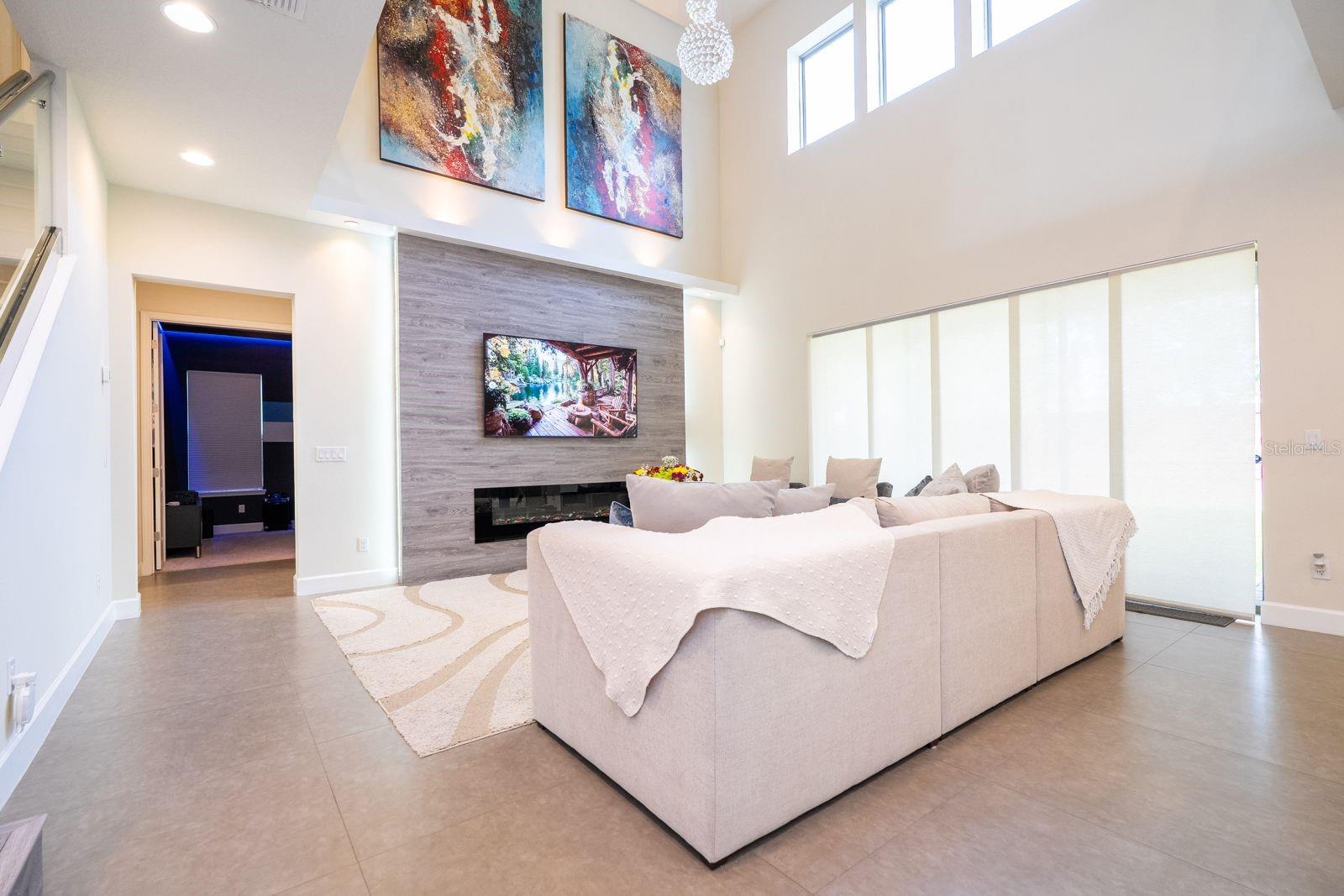 Image 22 of 91 For 9331 Royal Estates Boulevard