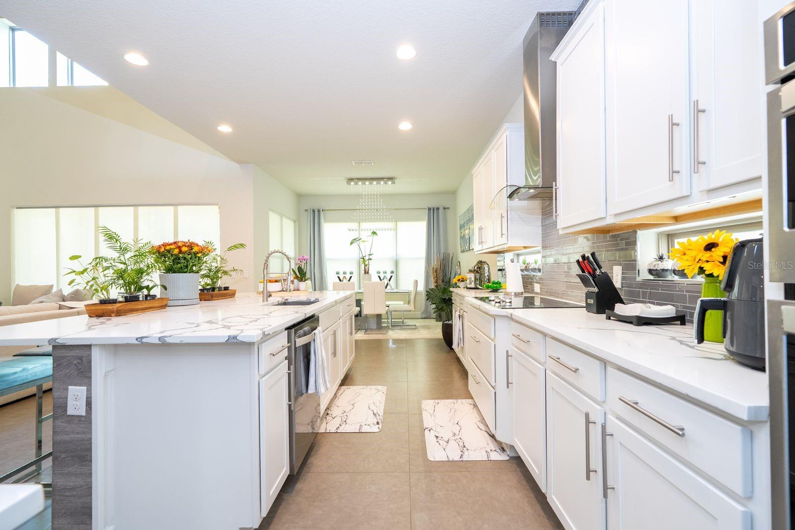 Image 30 of 91 For 9331 Royal Estates Boulevard