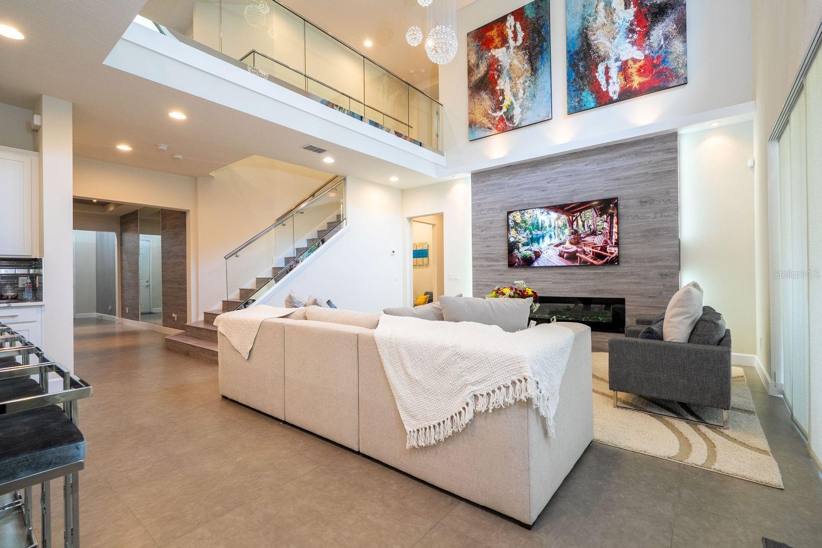 Image 39 of 91 For 9331 Royal Estates Boulevard