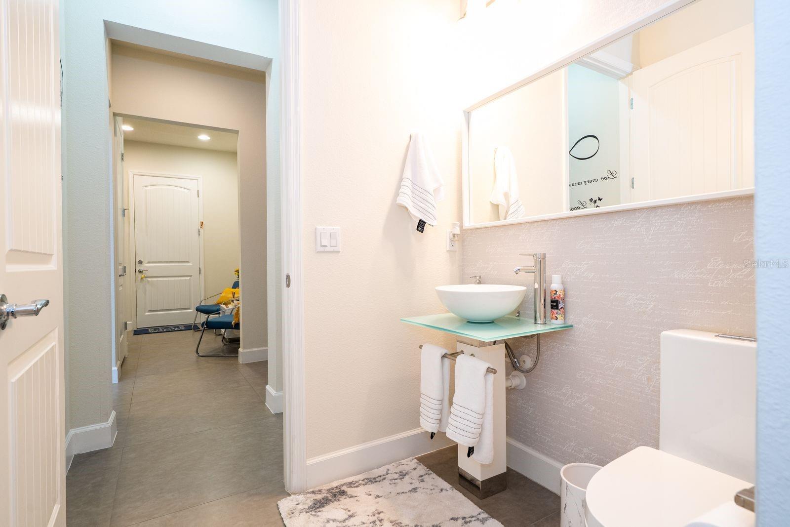 Image 43 of 91 For 9331 Royal Estates Boulevard