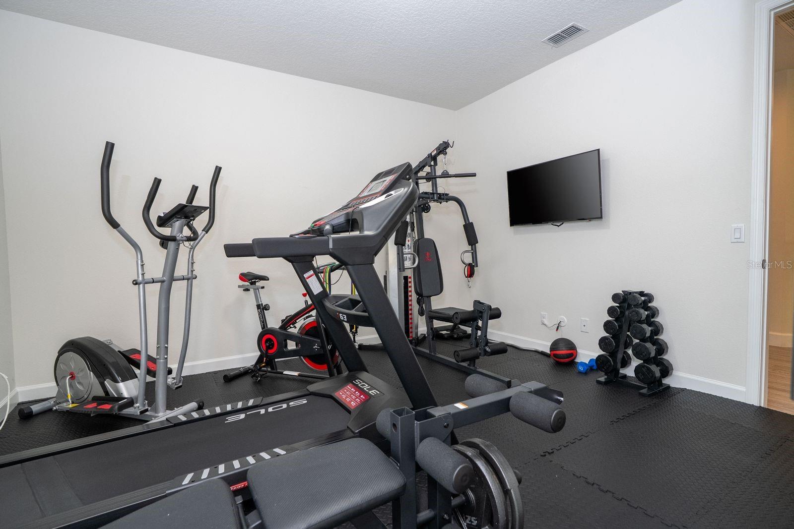 Image 63 of 91 For 9331 Royal Estates Boulevard