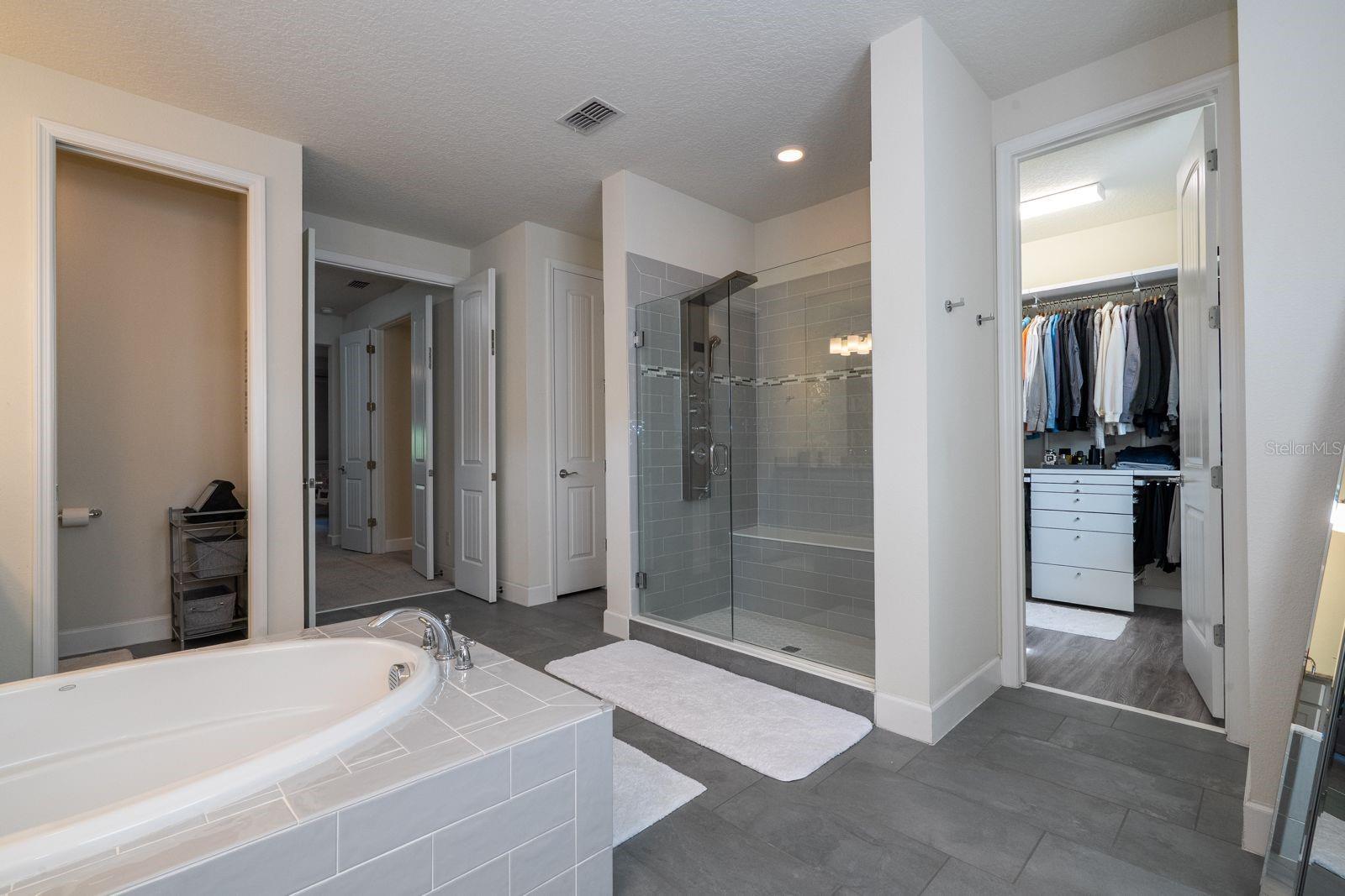 Image 84 of 91 For 9331 Royal Estates Boulevard