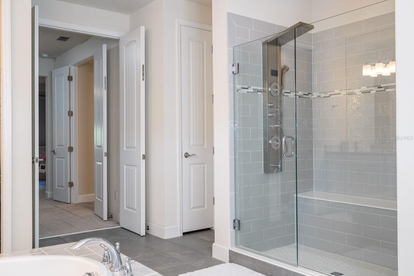 Image 85 of 91 For 9331 Royal Estates Boulevard