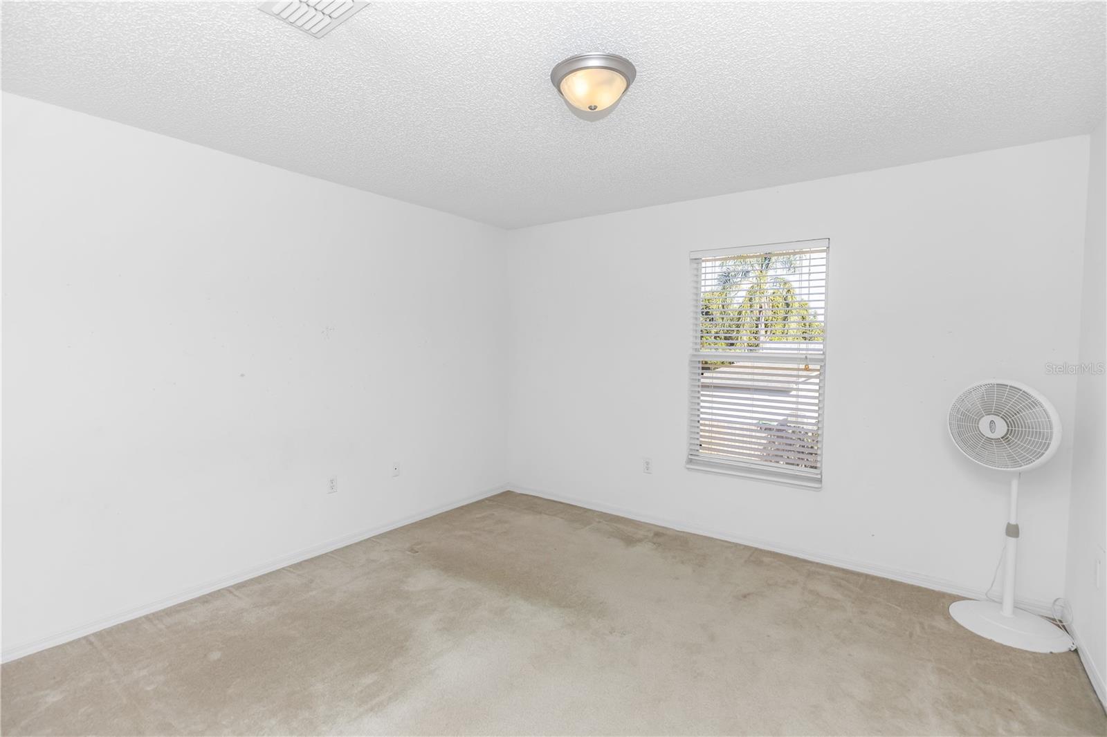 Image 19 of 35 For 2990 Covington Drive