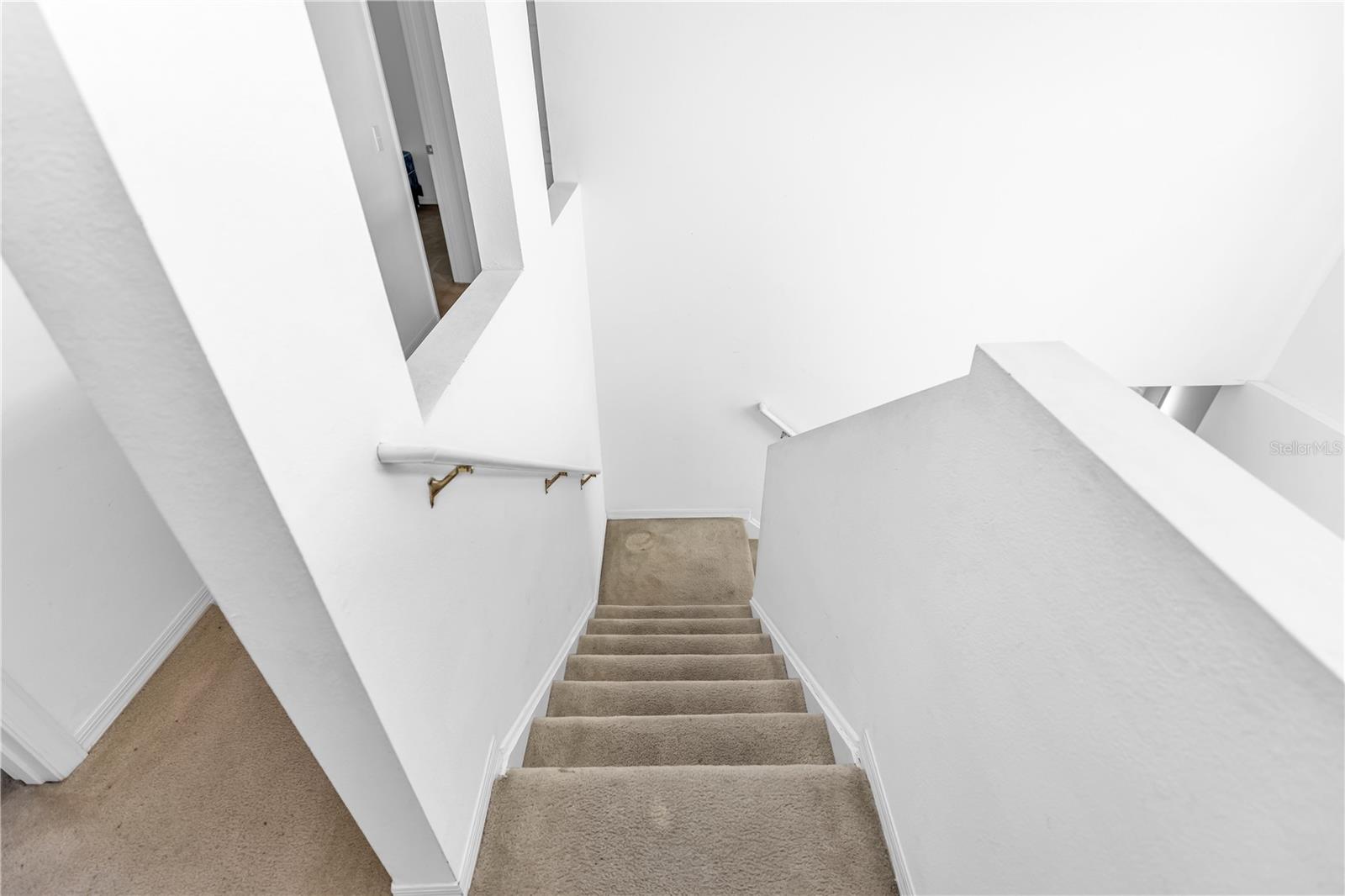 Image 25 of 35 For 2990 Covington Drive