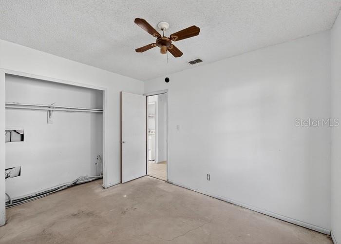 Image 13 of 20 For 381 Jessup Avenue