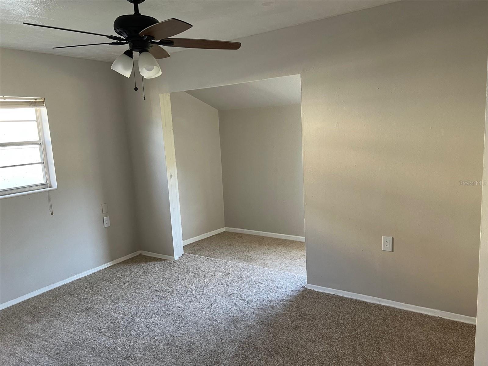 Image 5 of 7 For 14425 Daring Avenue