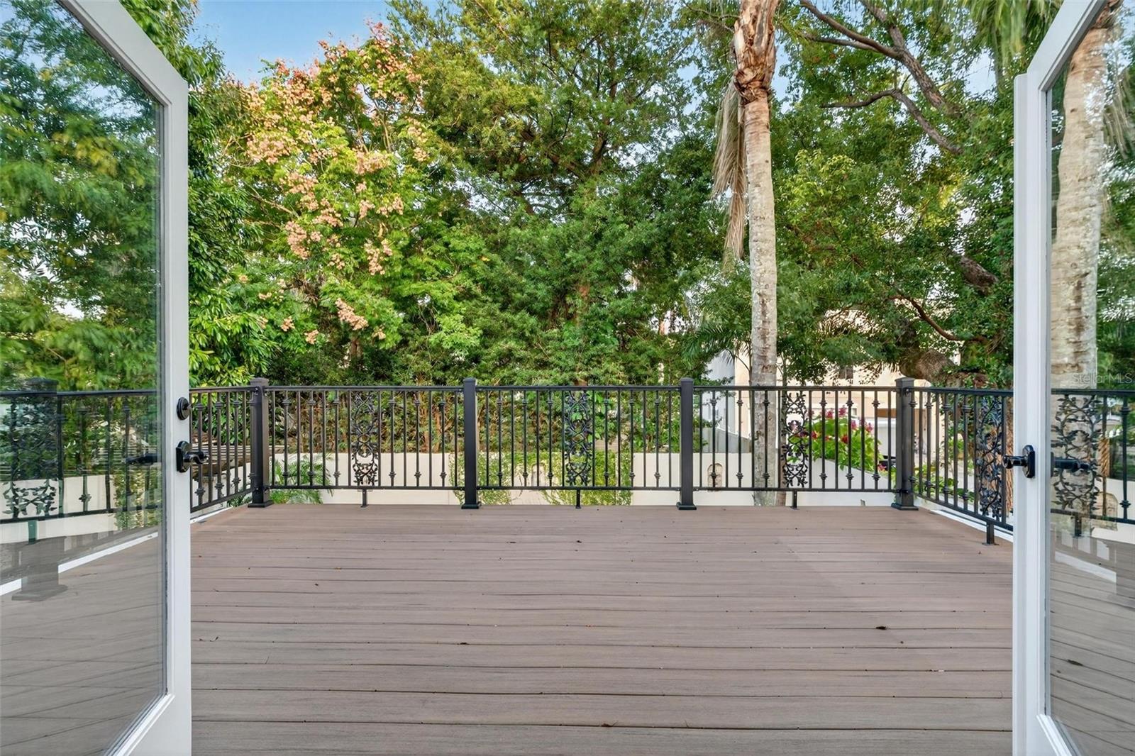 Image 55 of 82 For 1231 Poinsettia Avenue