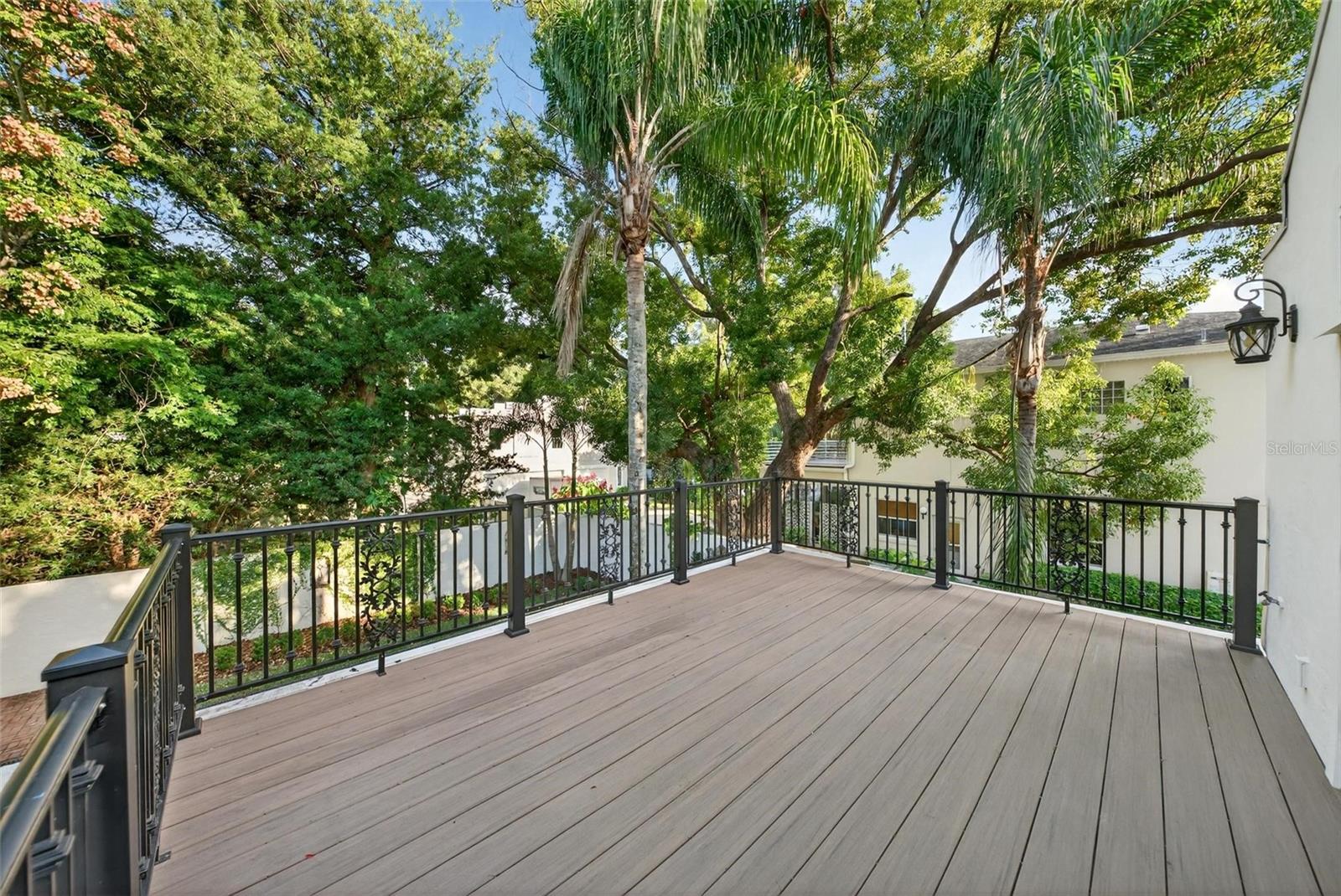 Image 56 of 82 For 1231 Poinsettia Avenue