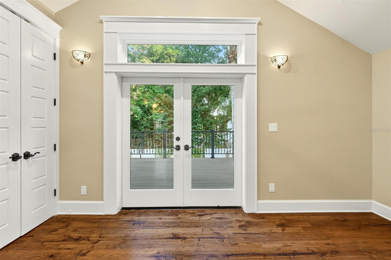 Image 59 of 82 For 1231 Poinsettia Avenue