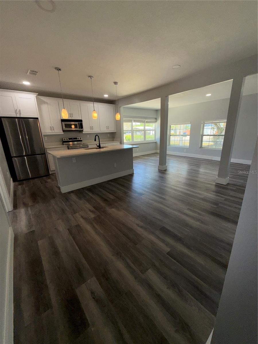 Image 11 of 29 For 5340 Brosche Road 1