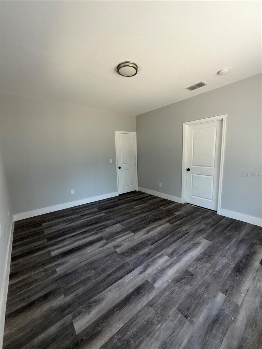 Image 13 of 29 For 5340 Brosche Road 1