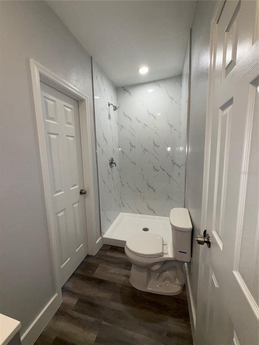 Image 25 of 29 For 5340 Brosche Road 1