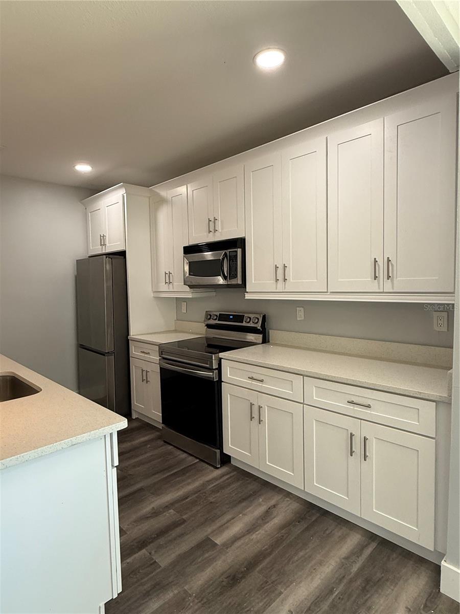 Image 8 of 29 For 5340 Brosche Road 1