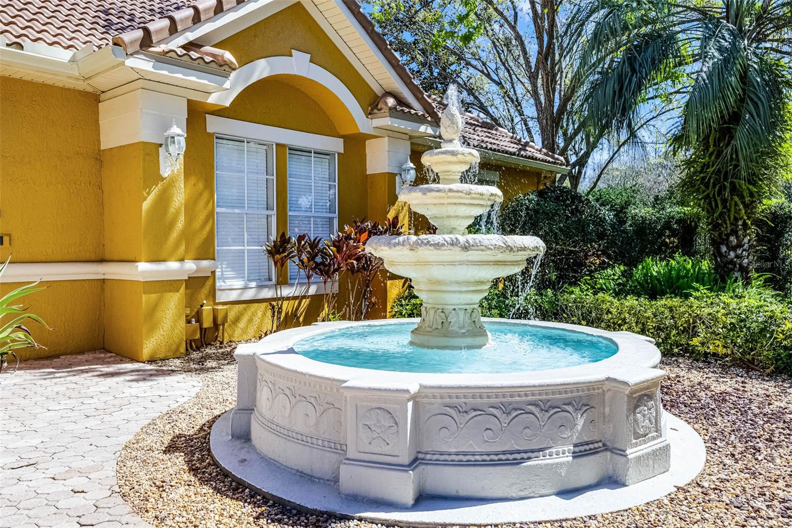 Image 34 of 46 For 8801 Villa View Circle 1