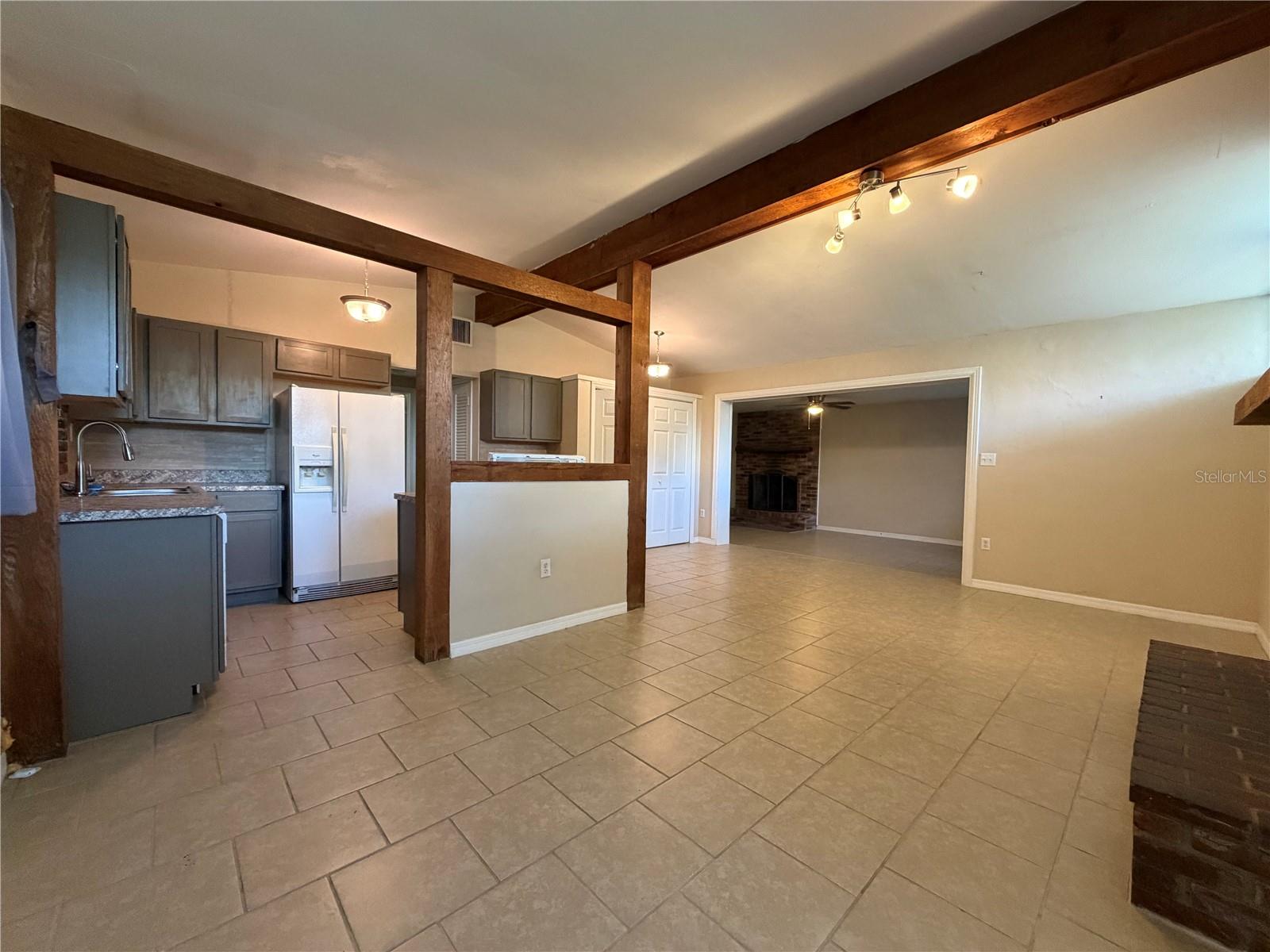 Image 17 of 17 For 904 Hill Street