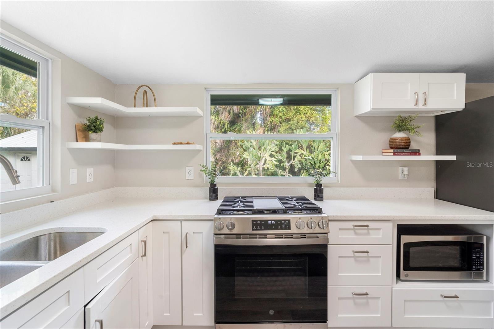 Image 12 of 49 For 1956 Pioneer Trail