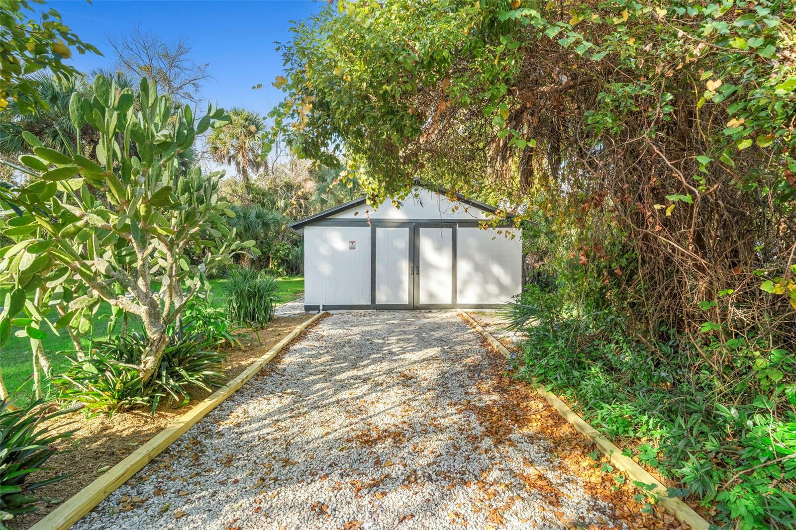 Image 28 of 49 For 1956 Pioneer Trail