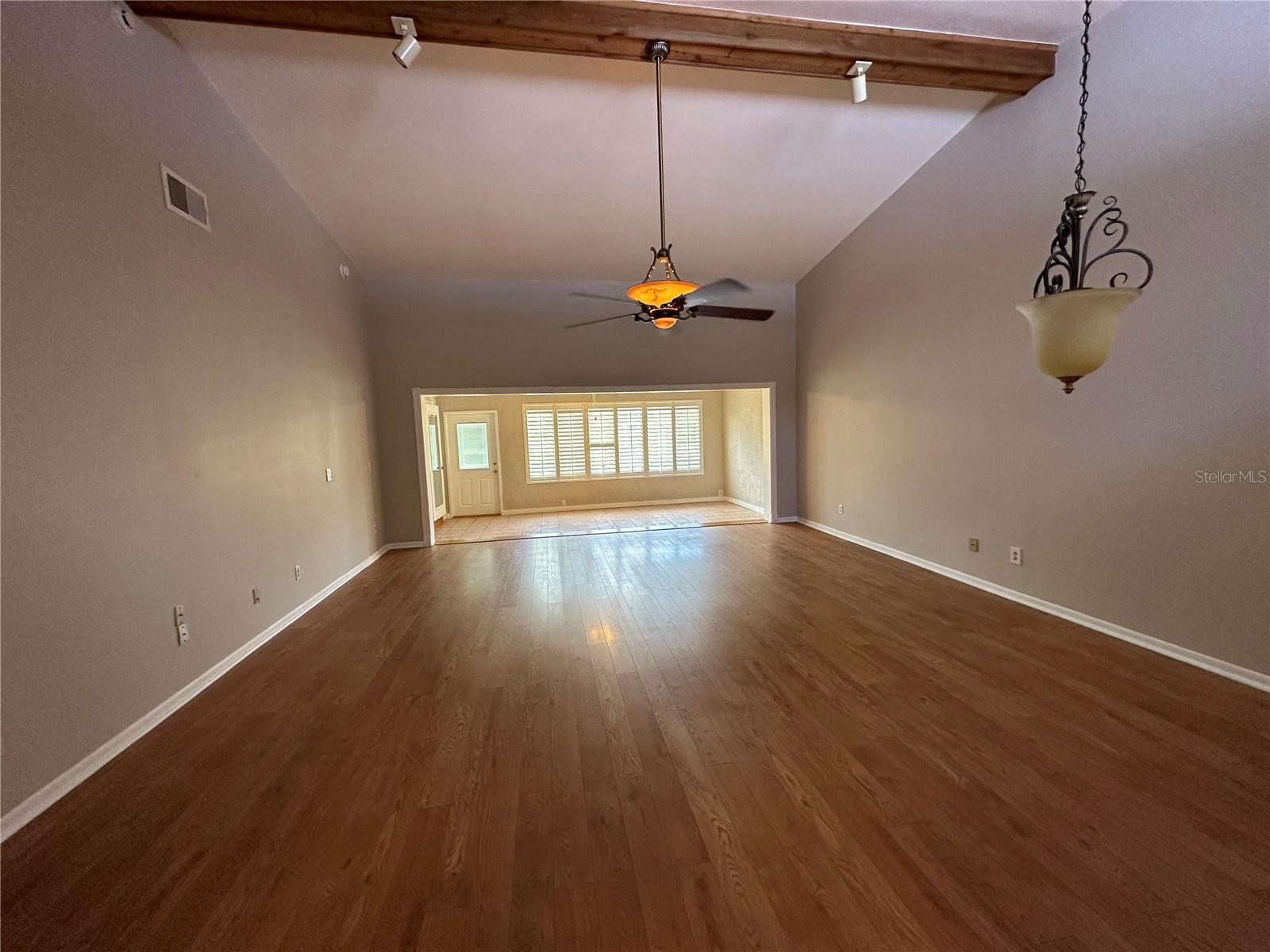 Image 3 of 16 For 1539 Pickwood Avenue