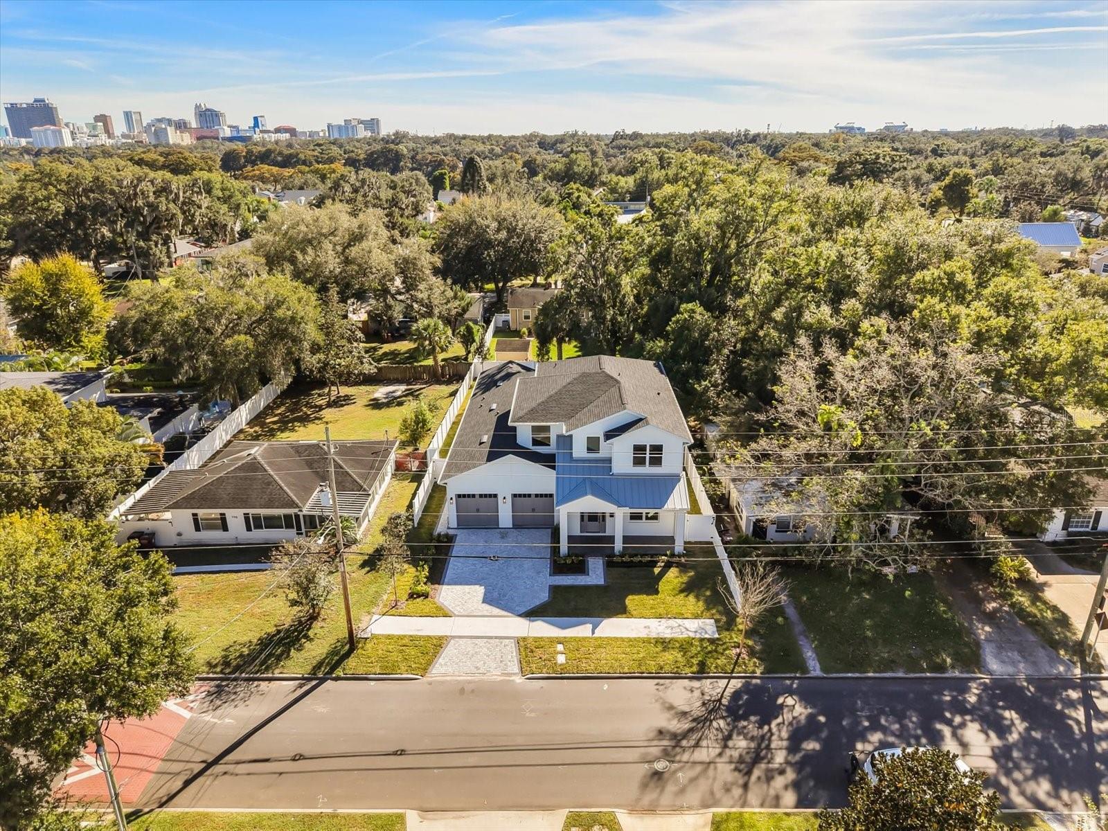 Image 76 of 83 For 910 Golfview Street