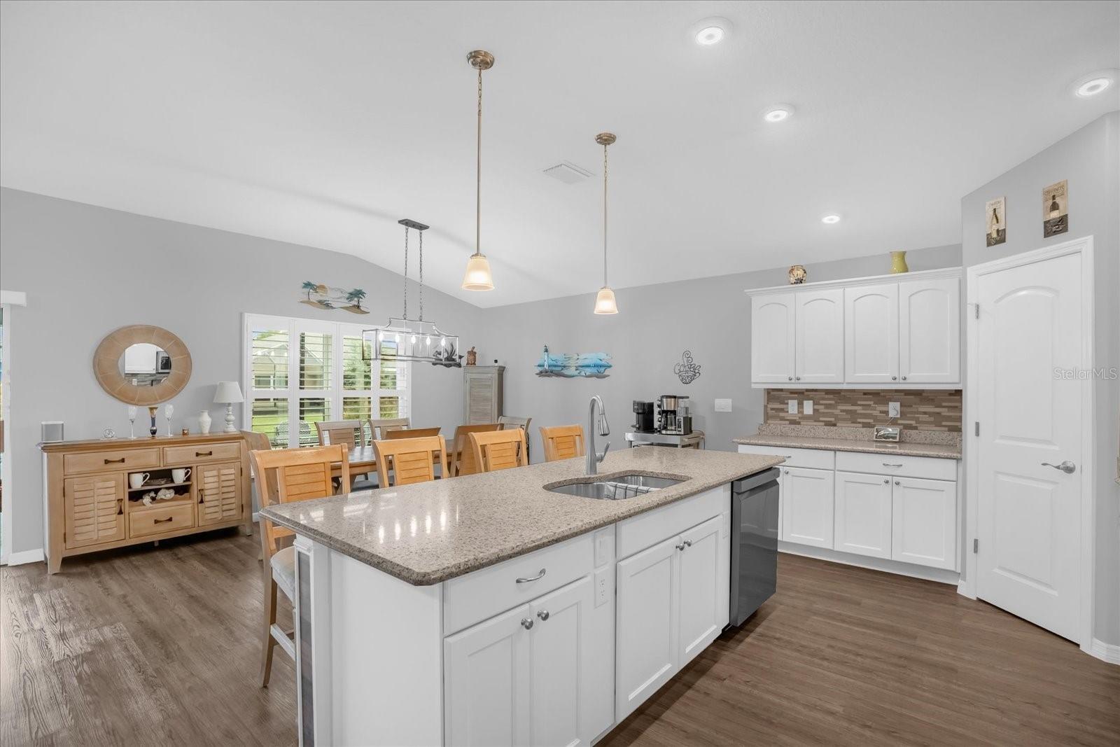 Image 10 of 62 For 3782 Arlington Ridge Blvd