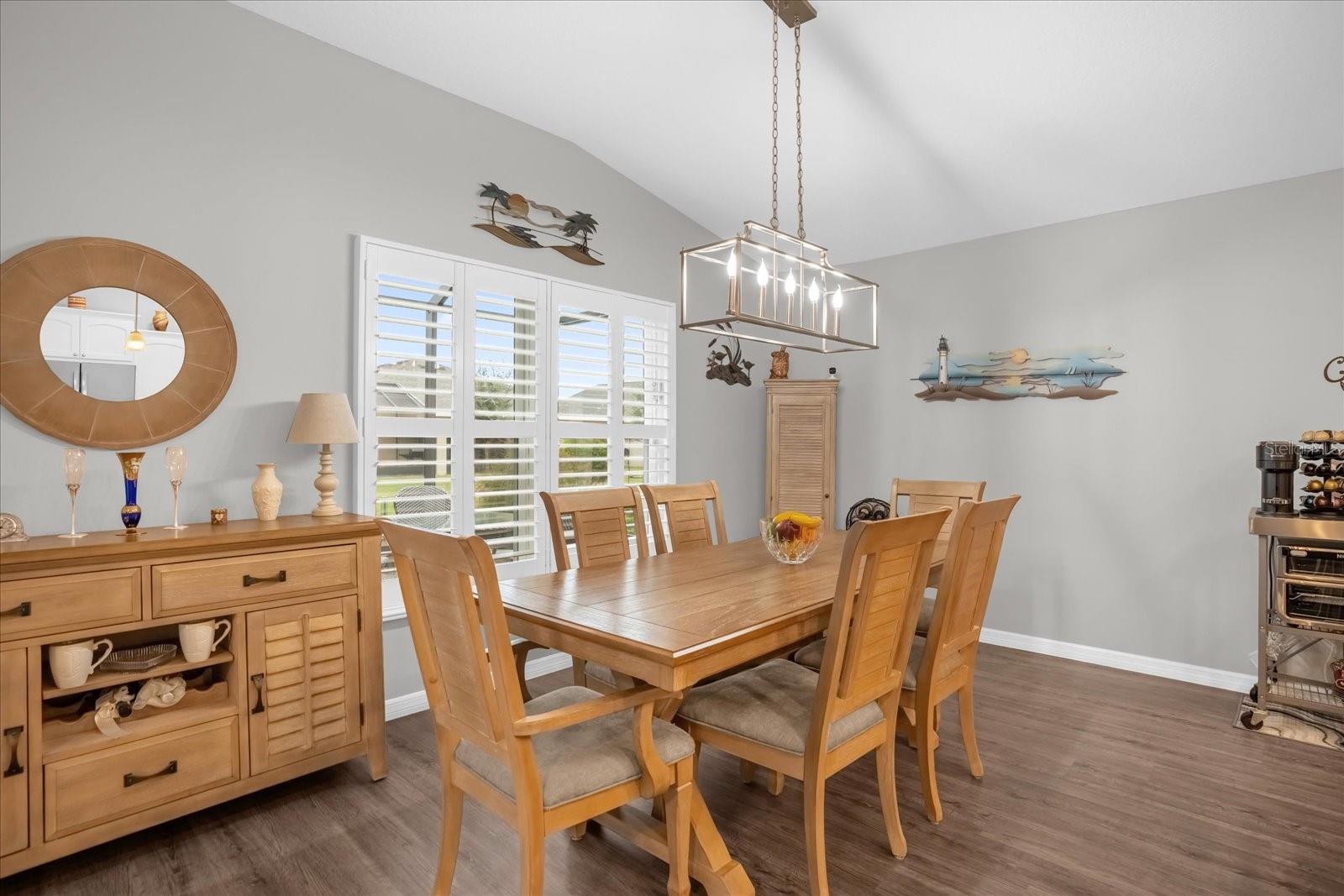 Image 12 of 62 For 3782 Arlington Ridge Blvd