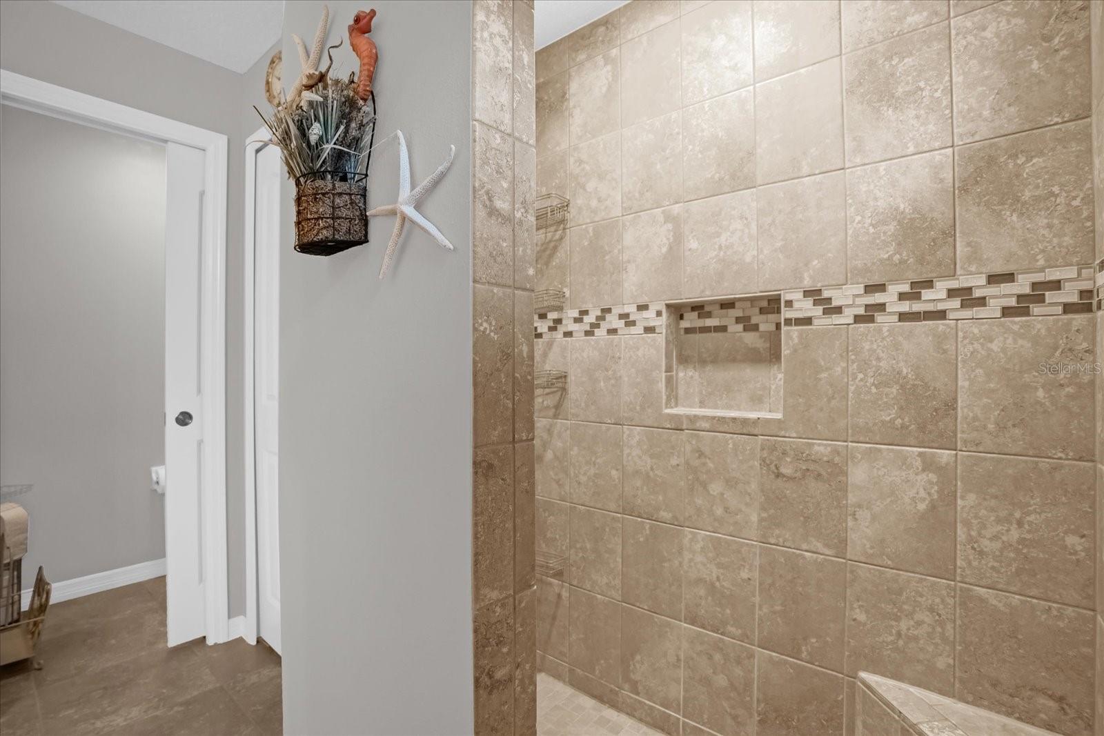 Image 20 of 62 For 3782 Arlington Ridge Blvd