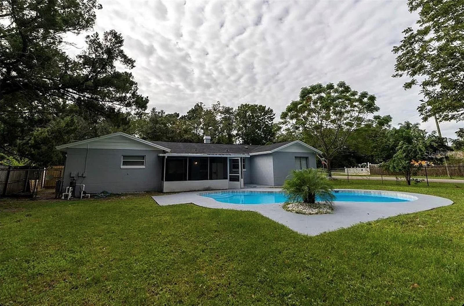 Image 4 of 17 For 2621 Wakulla Way