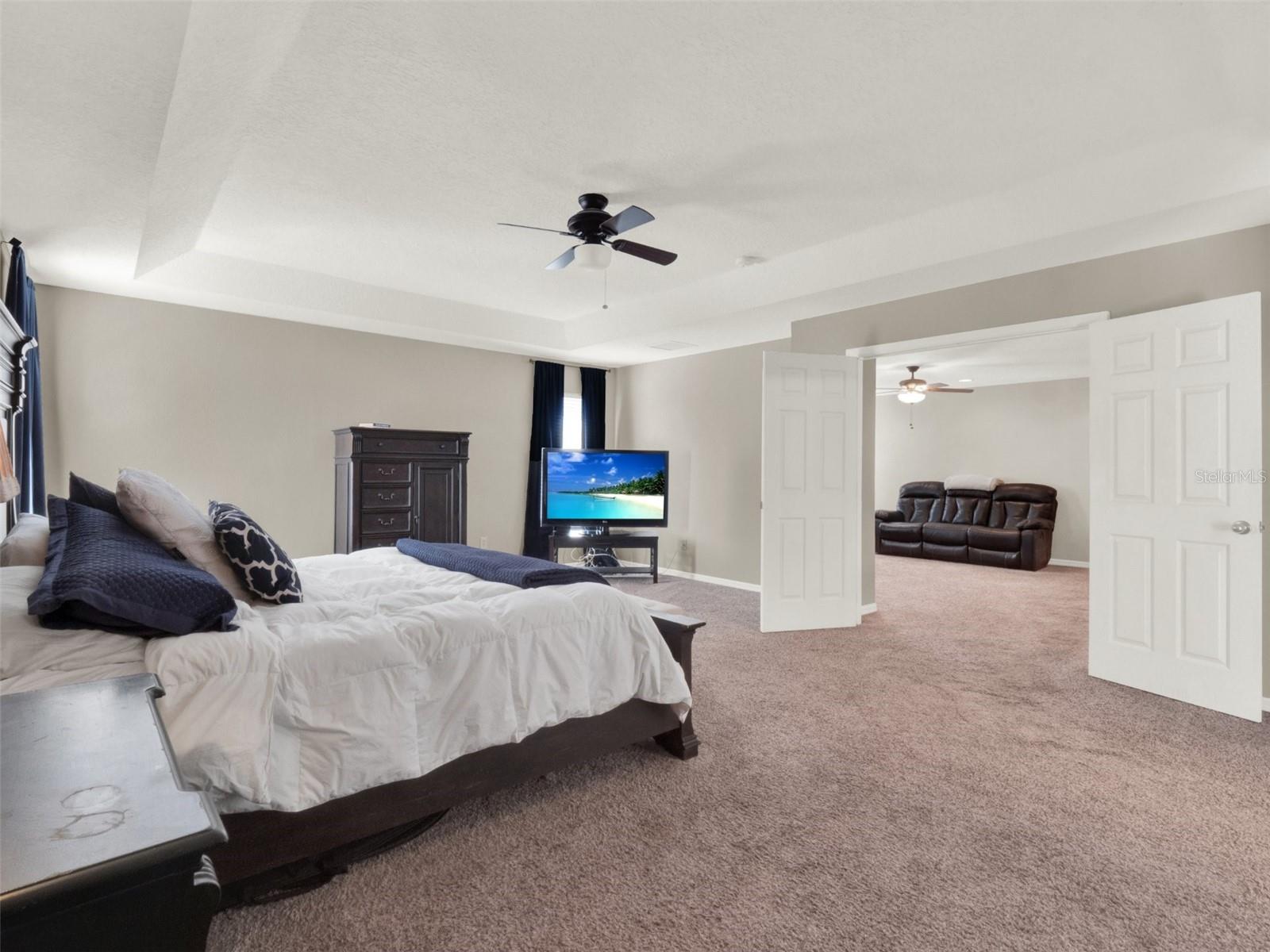 Listing photo id 26 for 14236 Golden Rain Tree Boulevard