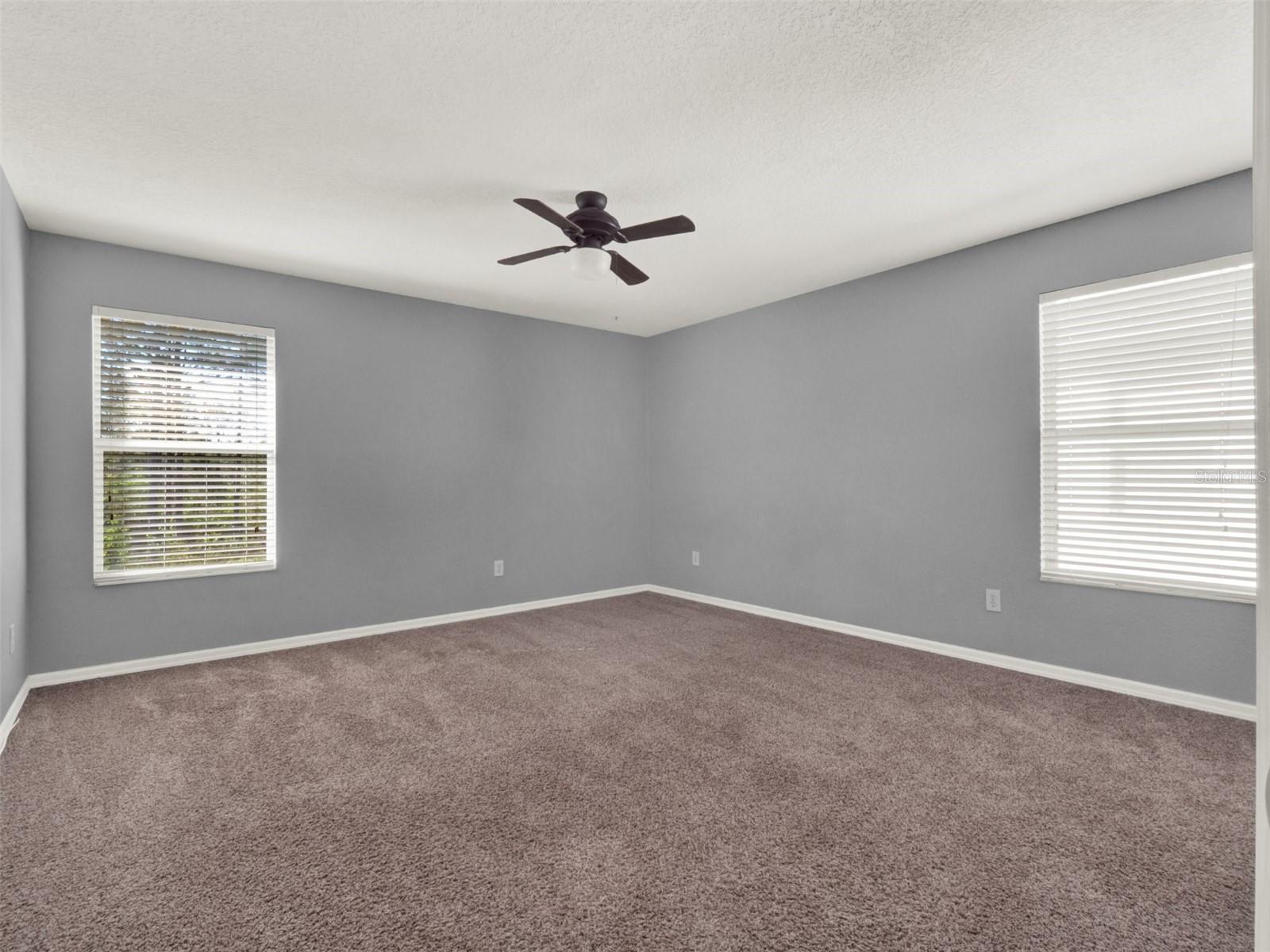 Listing photo id 33 for 14236 Golden Rain Tree Boulevard