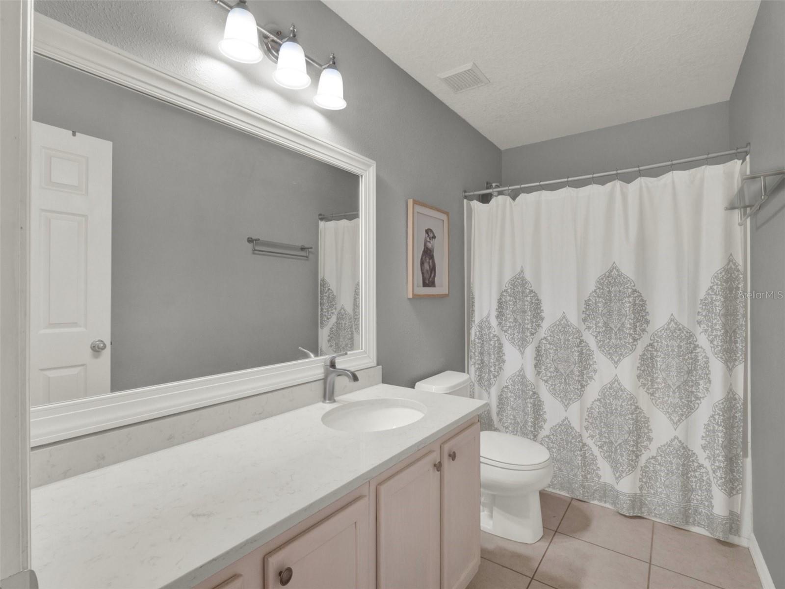 Listing photo id 34 for 14236 Golden Rain Tree Boulevard