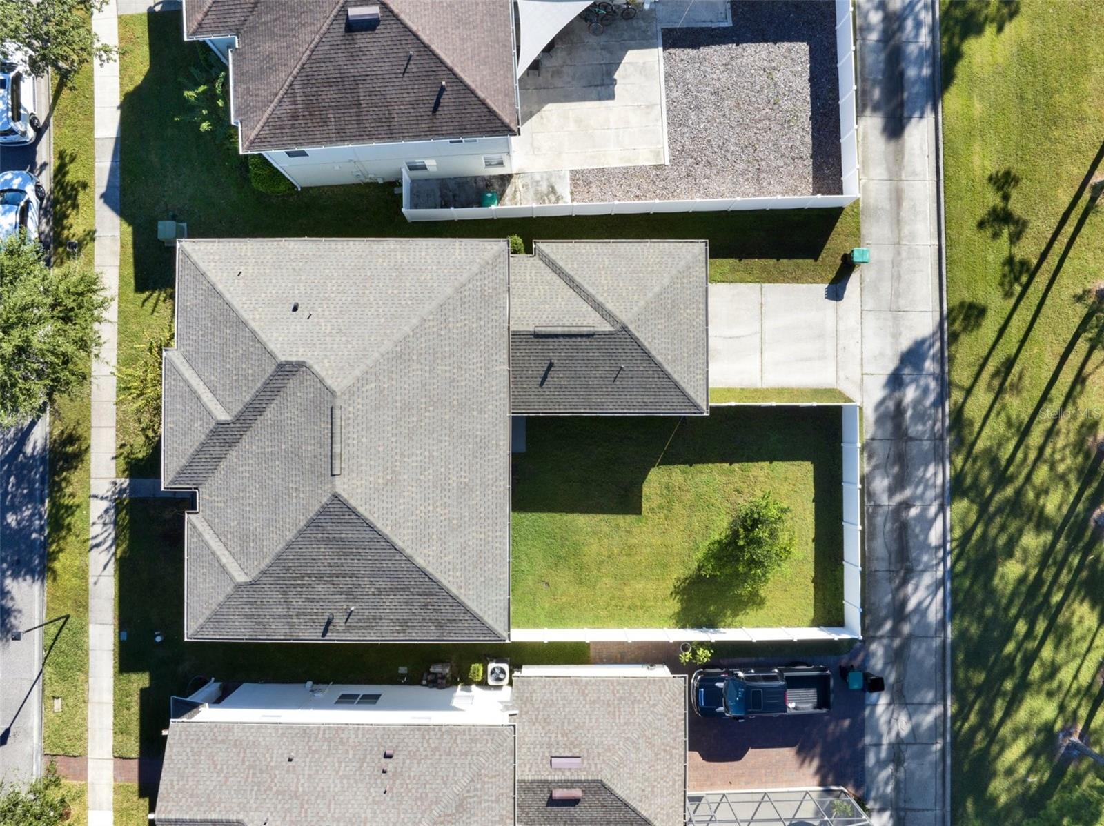 Listing photo id 38 for 14236 Golden Rain Tree Boulevard