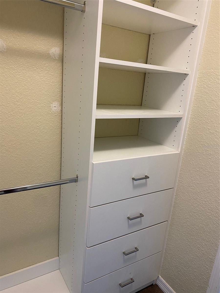 Image 24 of 39 For 1924 Conway Road 2