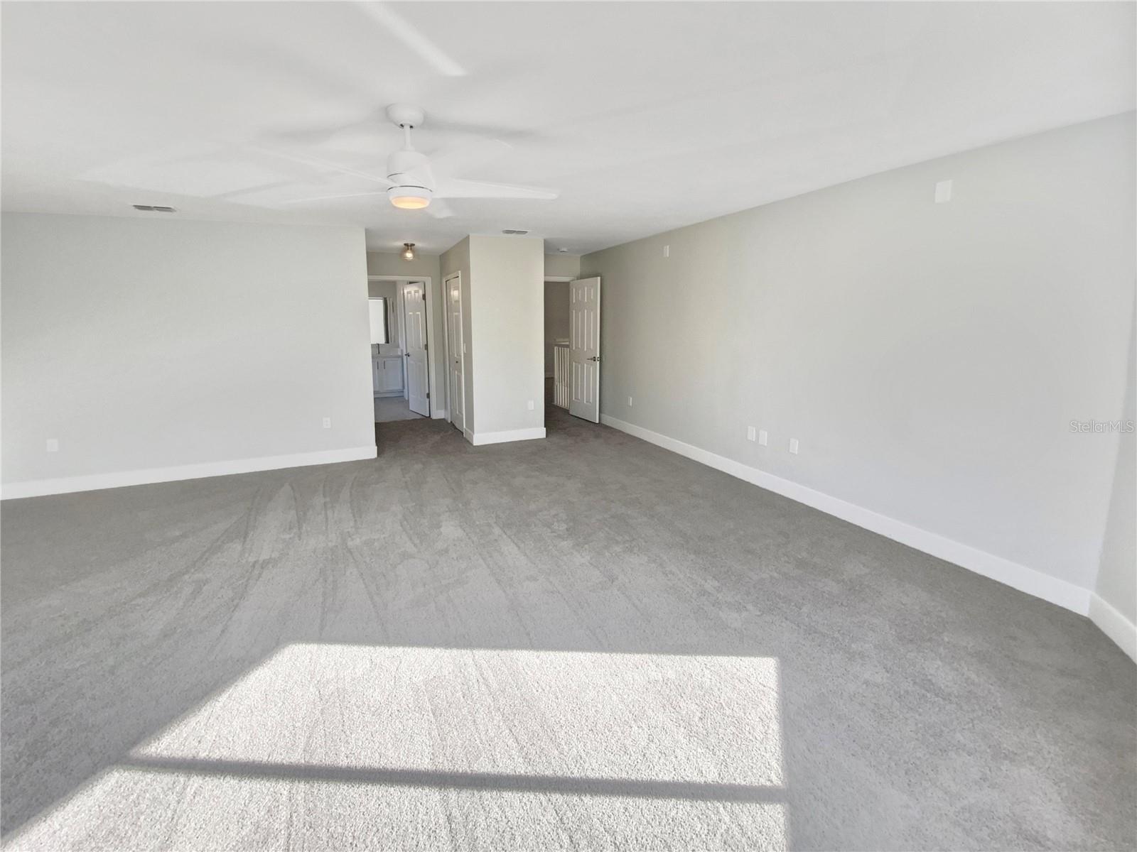 Image 31 of 58 For 19331 Sandy Springs Circle