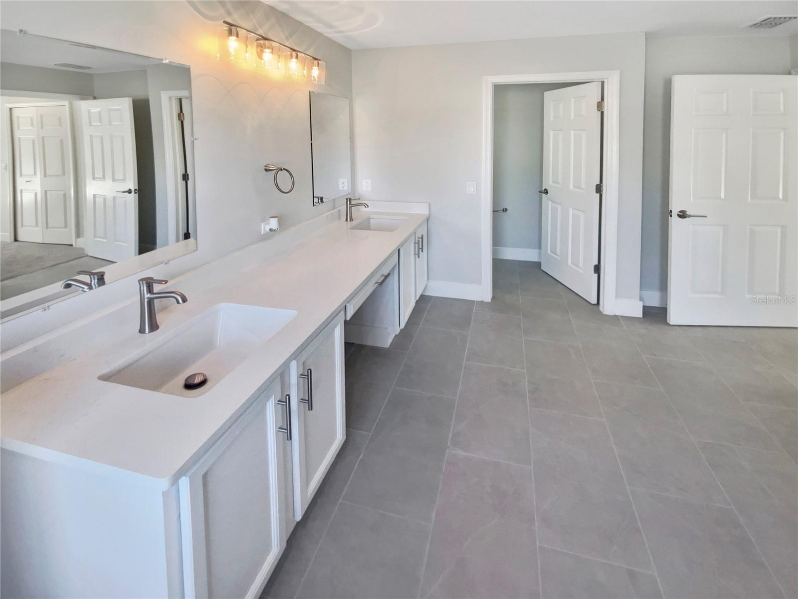 Image 34 of 58 For 19331 Sandy Springs Circle