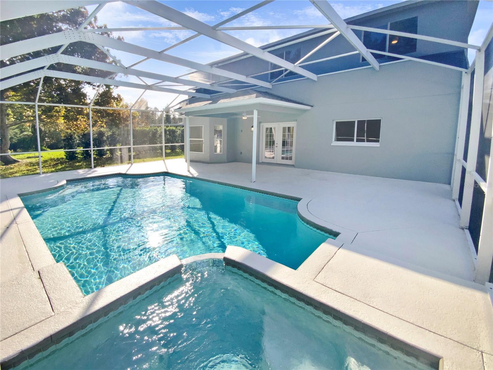 Image 6 of 58 For 19331 Sandy Springs Circle