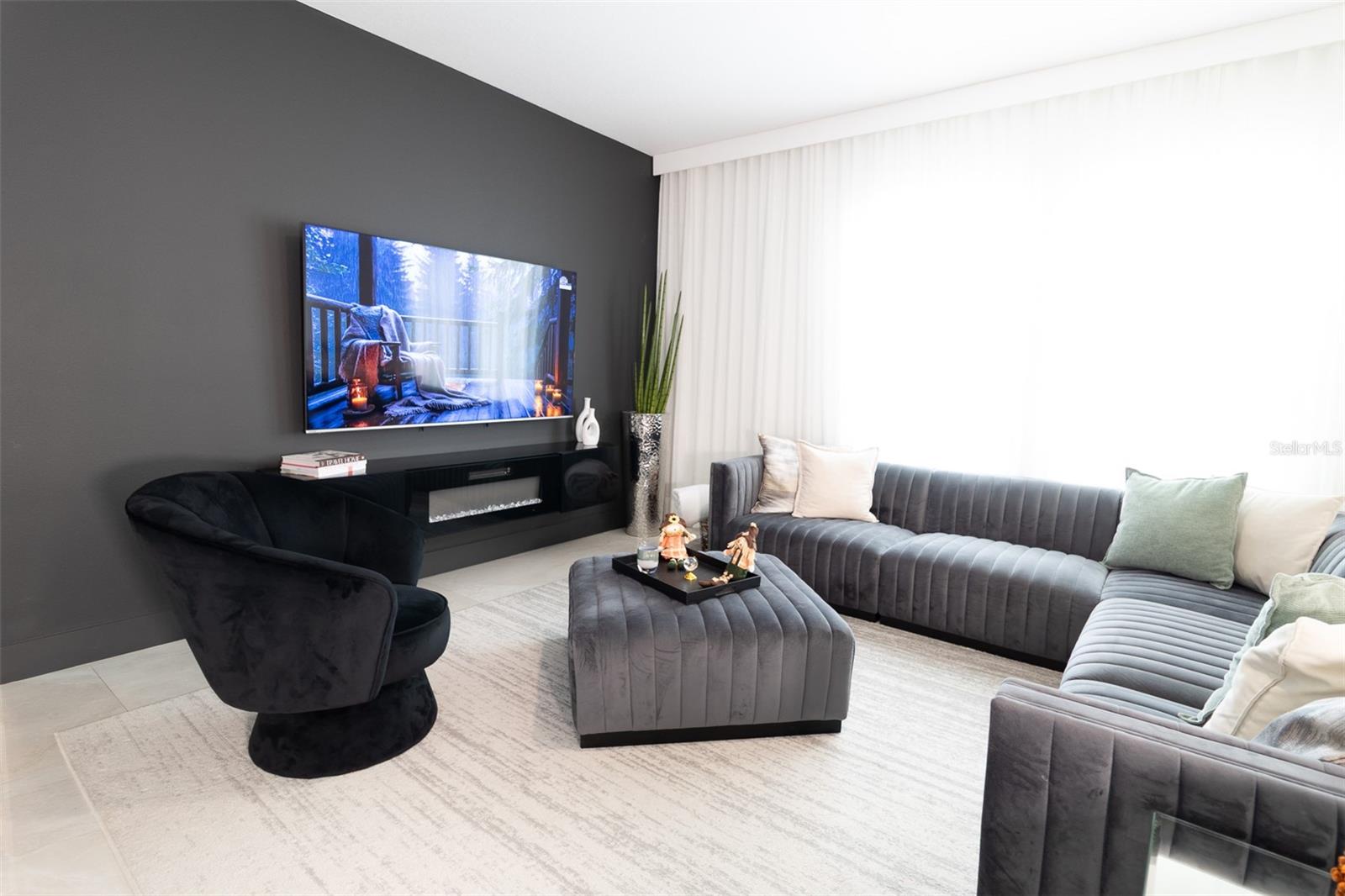 Image 15 of 48 For 35576 Eastbrook Ave