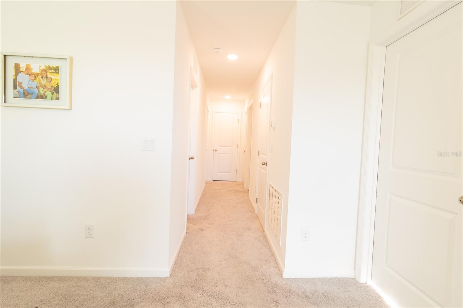 Image 21 of 48 For 35576 Eastbrook Ave